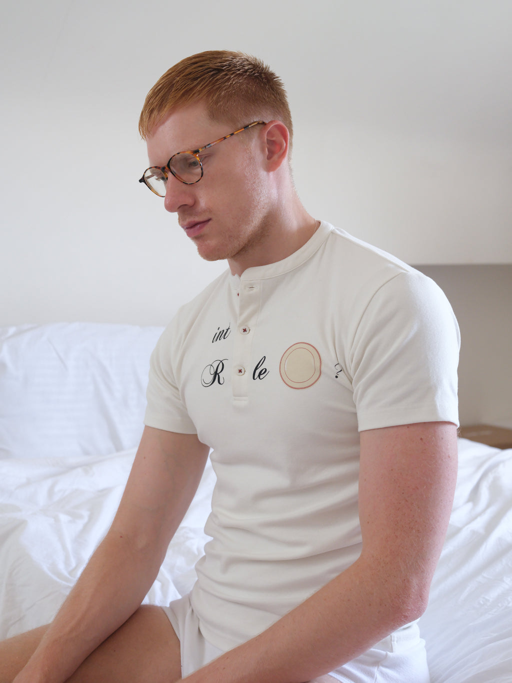 SLIM-FIT RIBBED HENLEY T-SHIRT